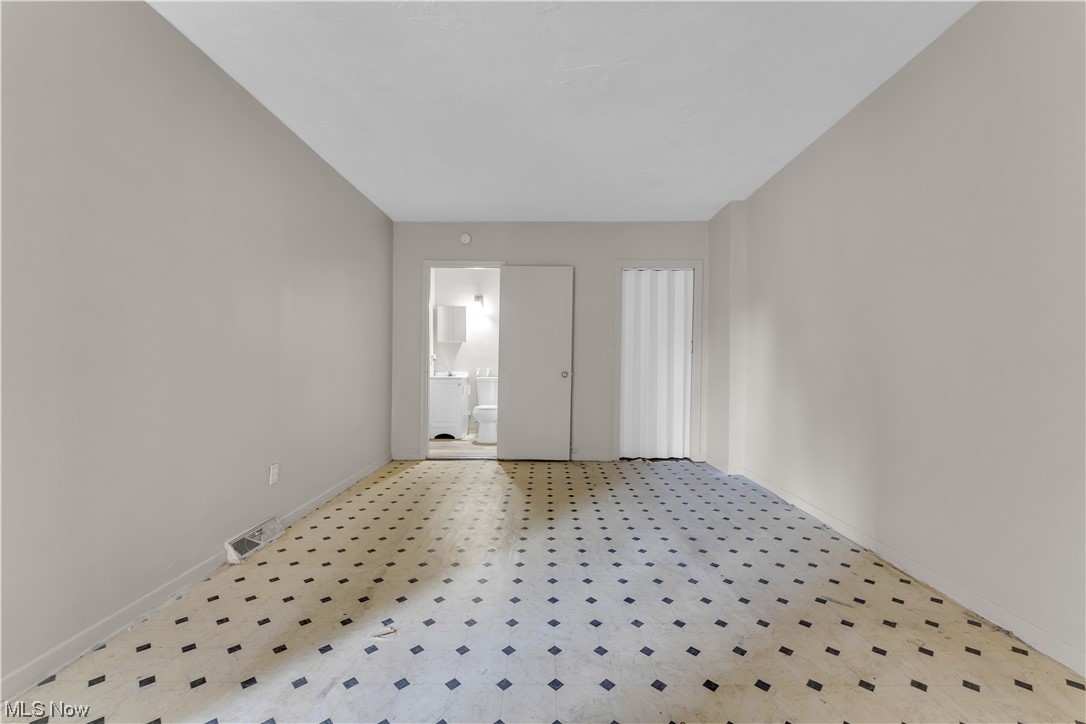 Garfield Blvd - Residential Lease