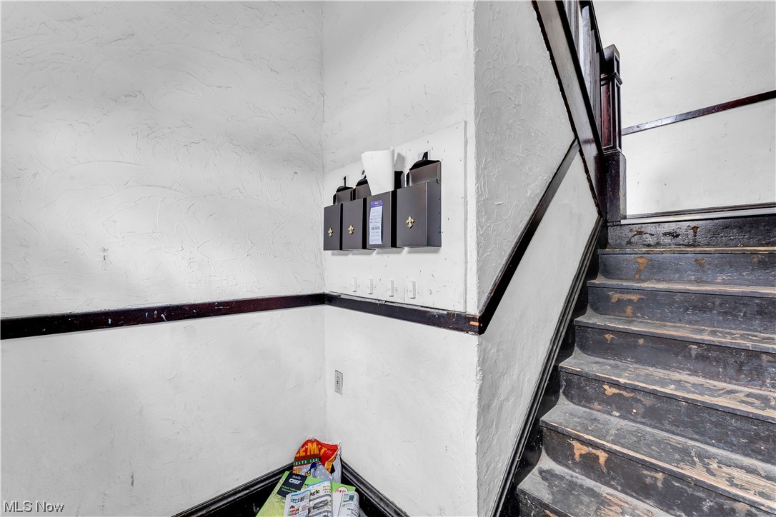 Garfield Blvd - Residential Lease