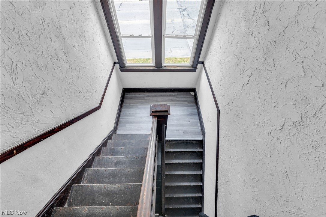 Garfield Blvd - Residential Lease