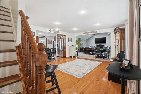 Tiny photo for 175 Henn Hyde Road NE, Howland, OH 44484 (MLS # 5210586)