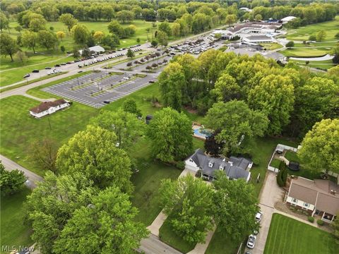 Tiny photo for 175 Henn Hyde Road NE, Howland, OH 44484 (MLS # 5210586)
