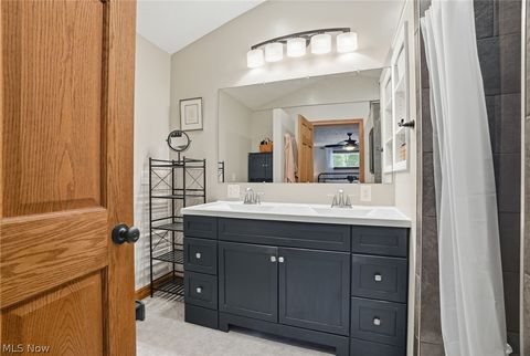 Tiny photo for 175 Henn Hyde Road NE, Howland, OH 44484 (MLS # 5210586)