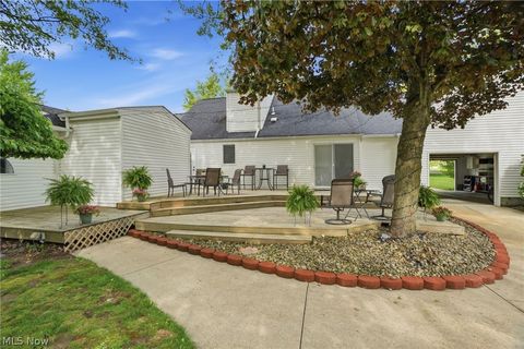 Tiny photo for 175 Henn Hyde Road NE, Howland, OH 44484 (MLS # 5210586)