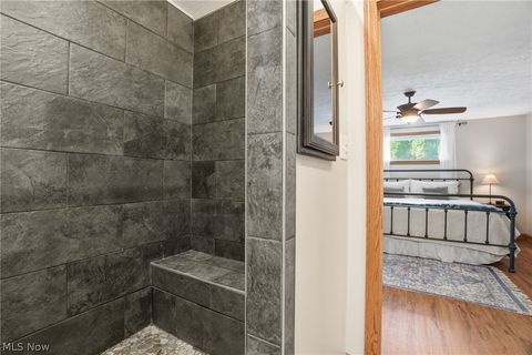Tiny photo for 175 Henn Hyde Road NE, Howland, OH 44484 (MLS # 5210586)