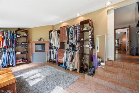 Tiny photo for 175 Henn Hyde Road NE, Howland, OH 44484 (MLS # 5210586)