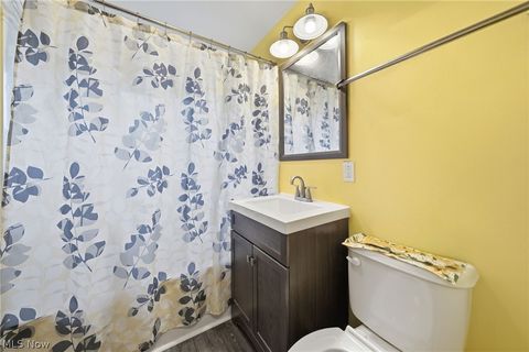 Tiny photo for 13442 Havendale Drive, Brook Park, OH 44142 (MLS # 5182124)