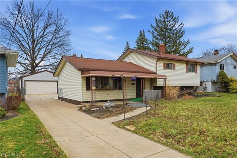 Tiny photo for 13442 Havendale Drive, Brook Park, OH 44142 (MLS # 5182124)