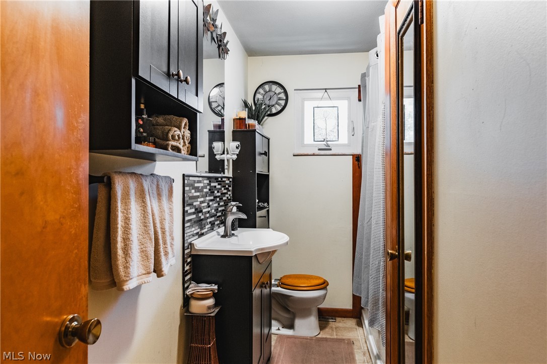 E Vienna Heights Adn - Residential