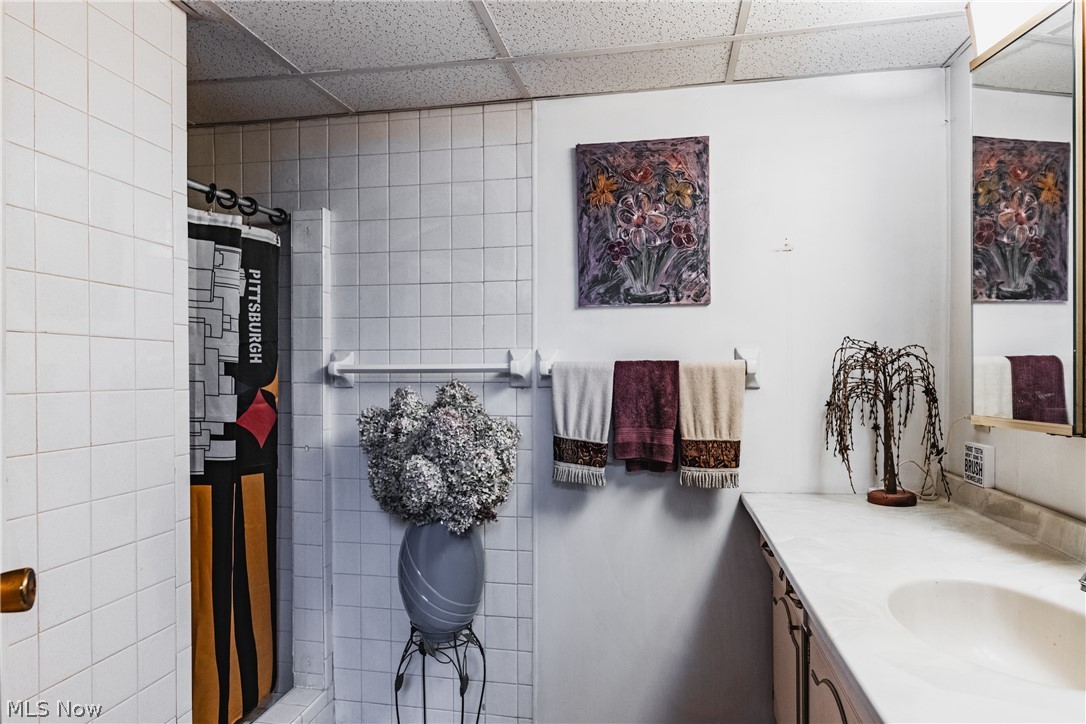 E Vienna Heights Adn - Residential