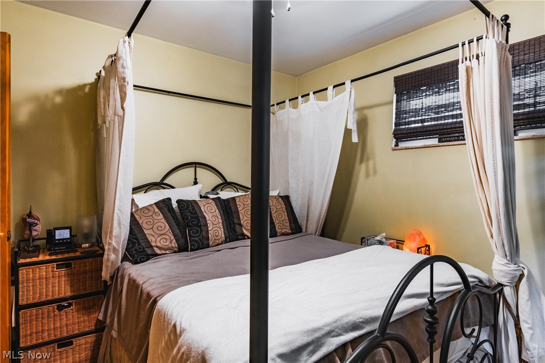 E Vienna Heights Adn - Residential