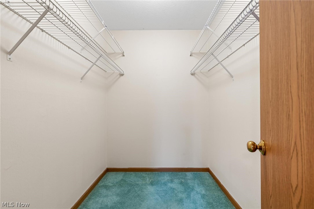 Hunters Chase Condo - Residential