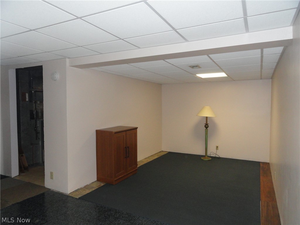 Oakhurst Manor - Residential