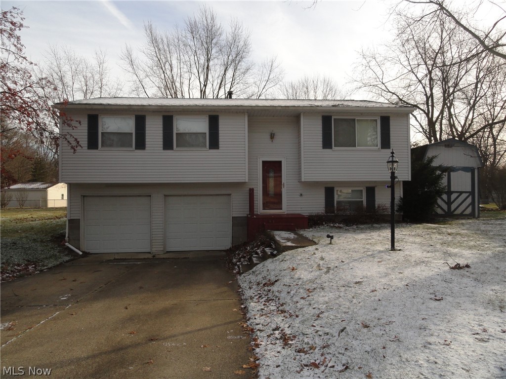 Oakhurst Manor - Residential