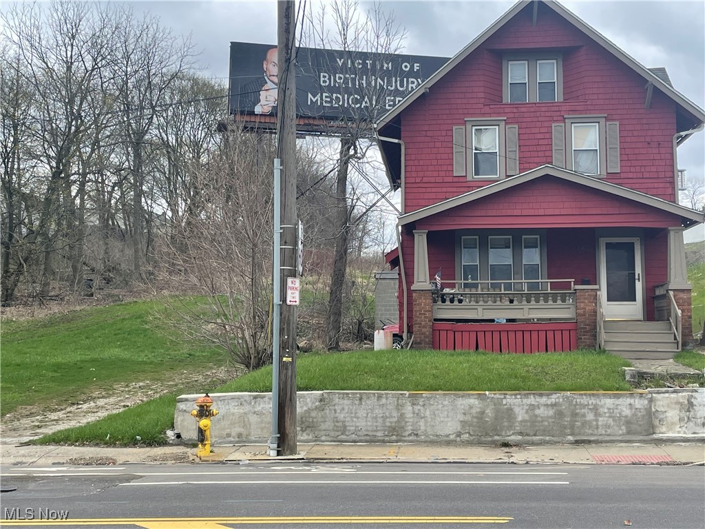 Akron, Ohio 44314, United States, 3 Bedrooms Bedrooms, ,1 BathroomBathrooms,Residential,Active,809