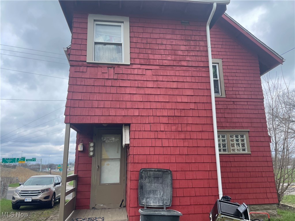 Akron, Ohio 44314, United States, 3 Bedrooms Bedrooms, ,1 BathroomBathrooms,Residential,Active,809