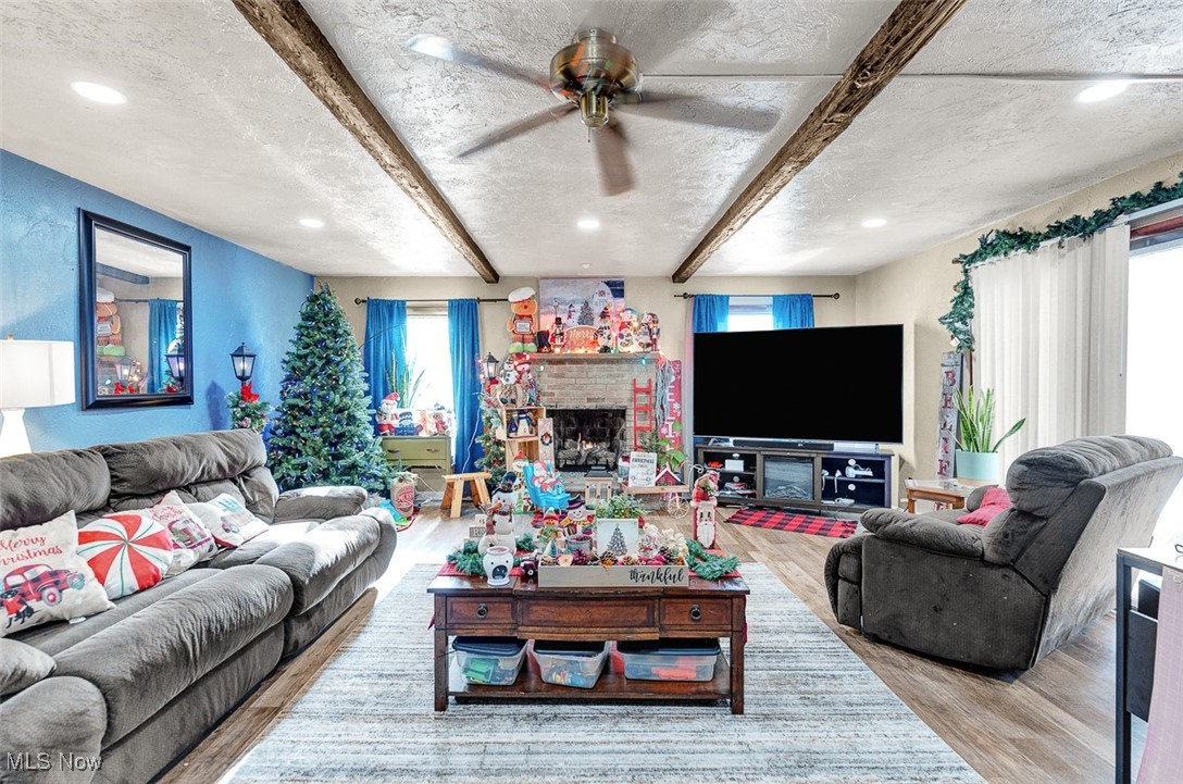 Carr Estates 02 - Residential