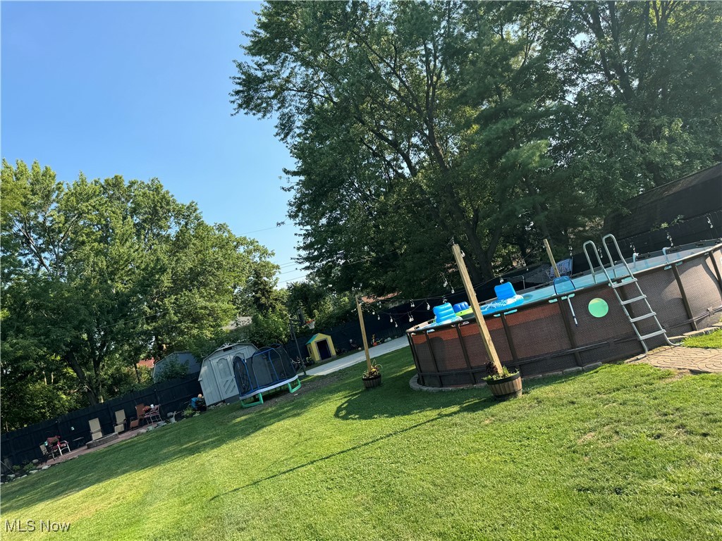 Carr Estates 02 - Residential