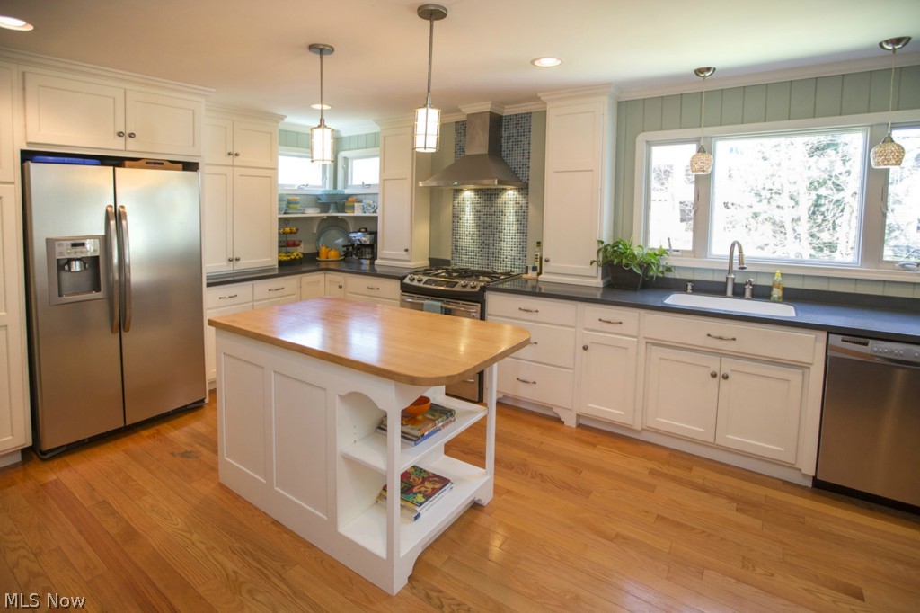 Beach Cliff - Residential