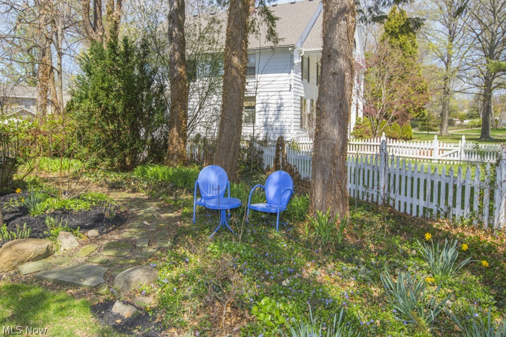 Beach Cliff - Residential