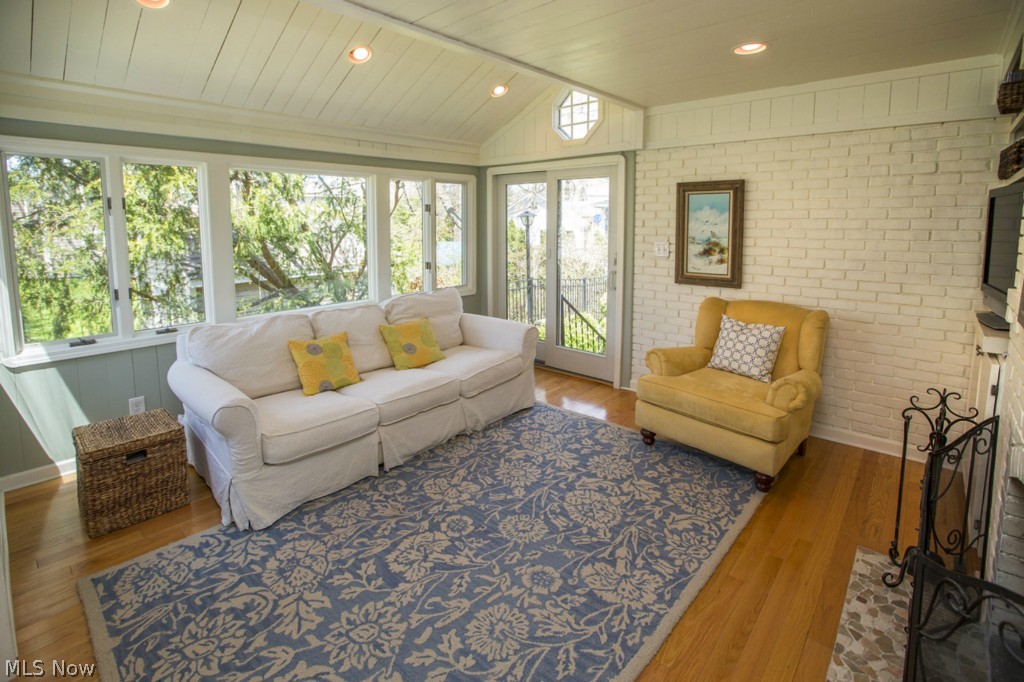 Beach Cliff - Residential