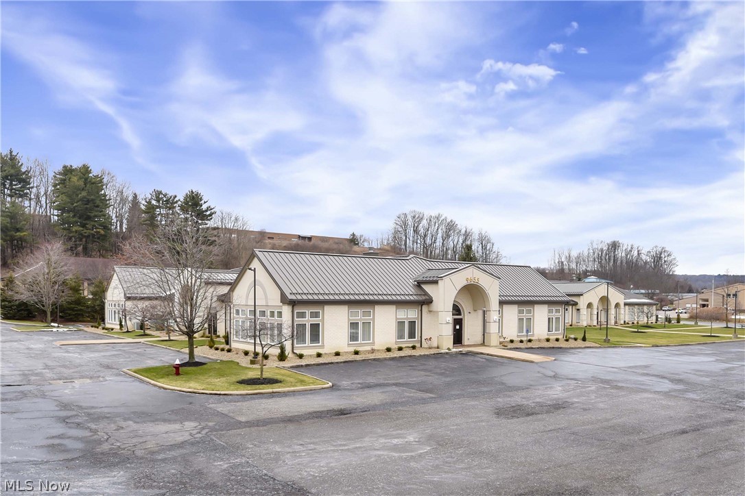 Newly vacant office space located near I-77 & I-480. Ample parking, quiet location, new roof & landscaping. Well-maintained building sitting on over 5 acres.