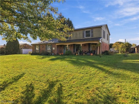 Tiny photo for 2644 Gladiola Street NE, Canton, OH 44705 (MLS # 5255557)