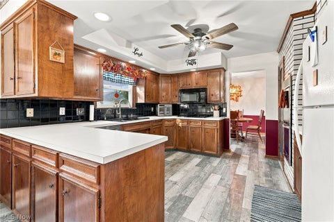Tiny photo for 2644 Gladiola Street NE, Canton, OH 44705 (MLS # 5255557)