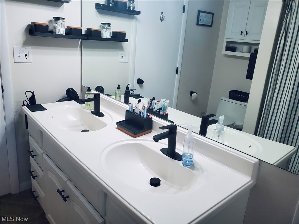 Crosswood Estates - Residential