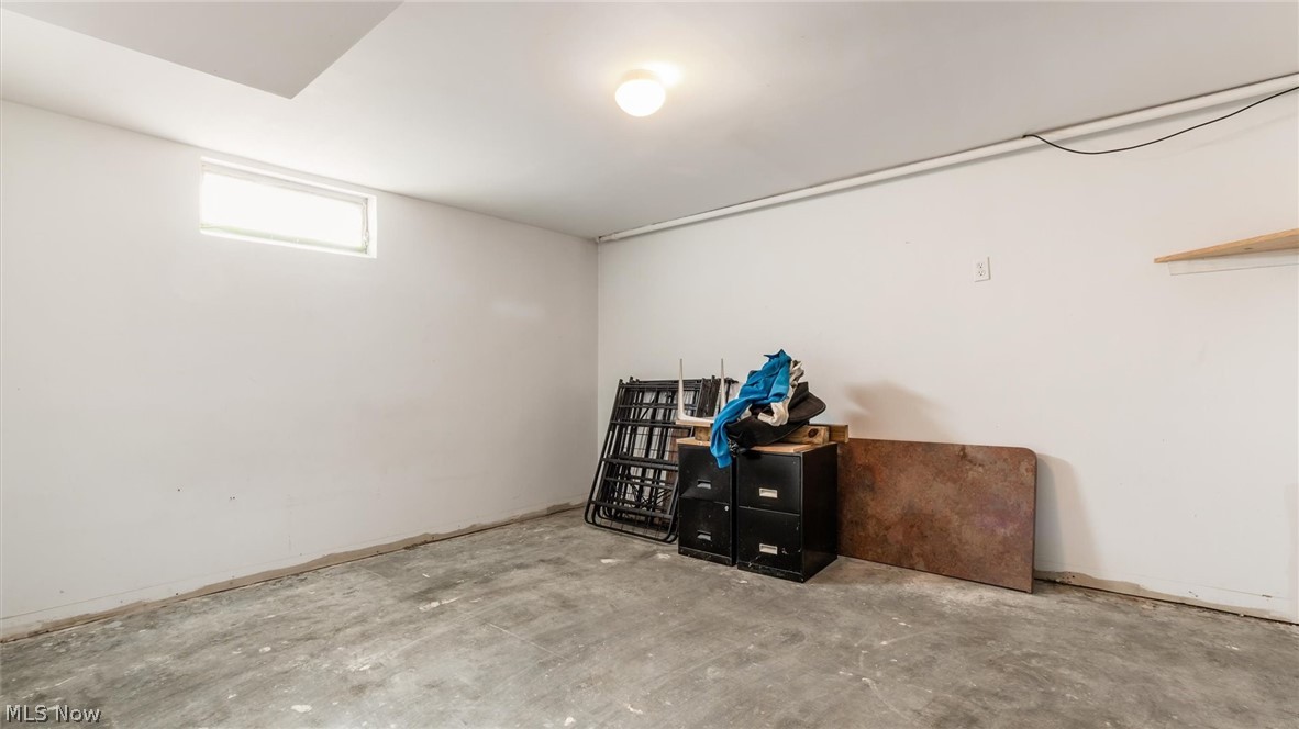 Dillon Falls Drive - Residential