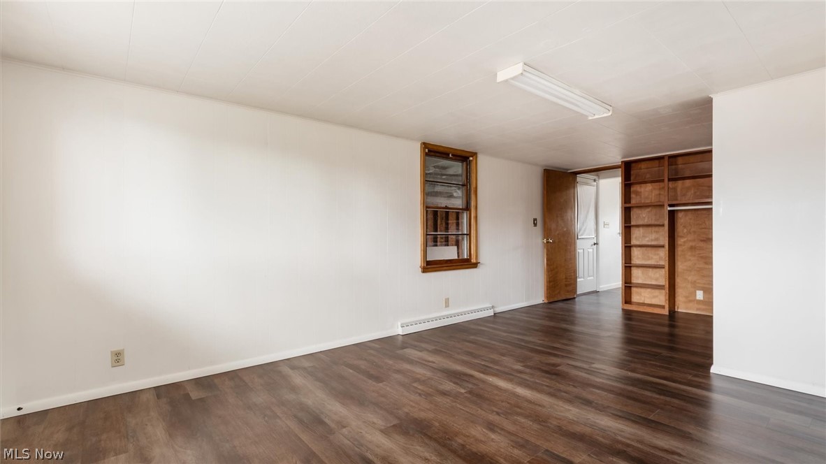 Dillon Falls Drive - Residential