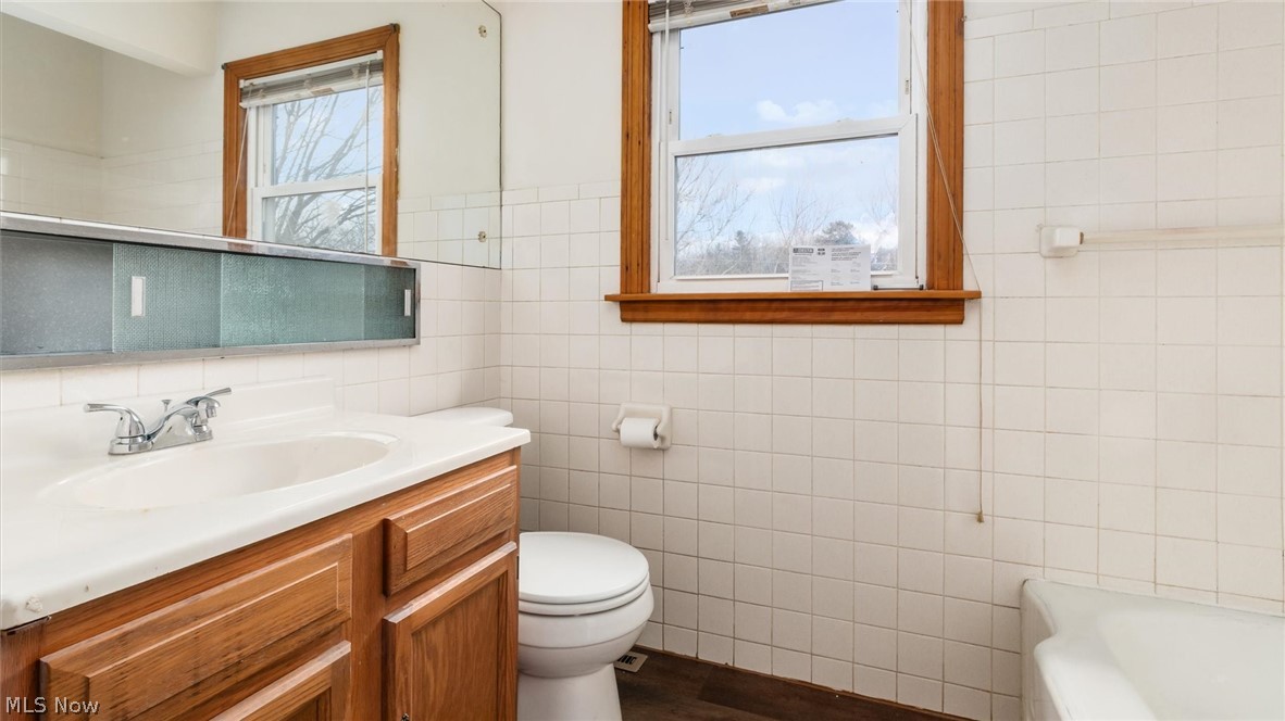 Dillon Falls Drive - Residential