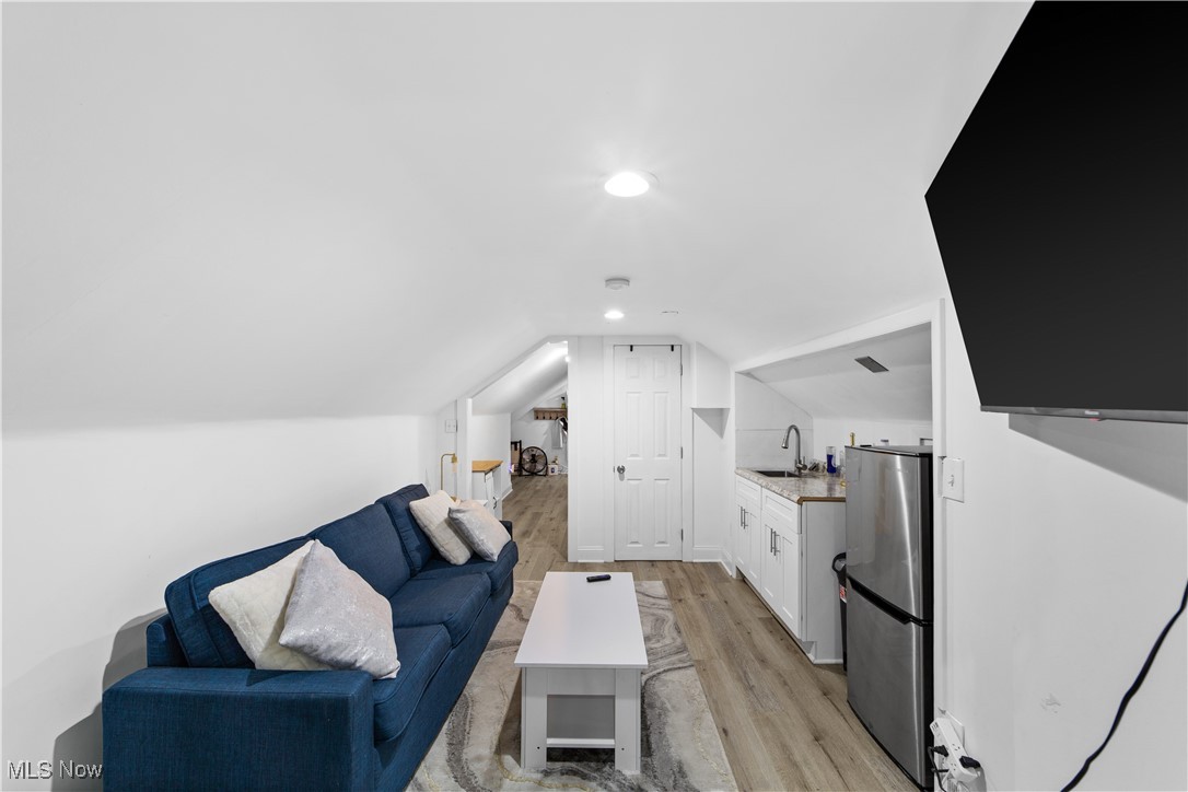 Minor Heights - Residential Income