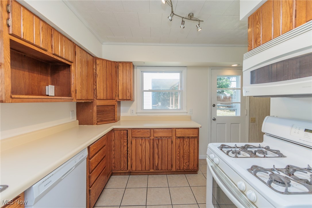 Heslop Morningview Sub #2 - Residential