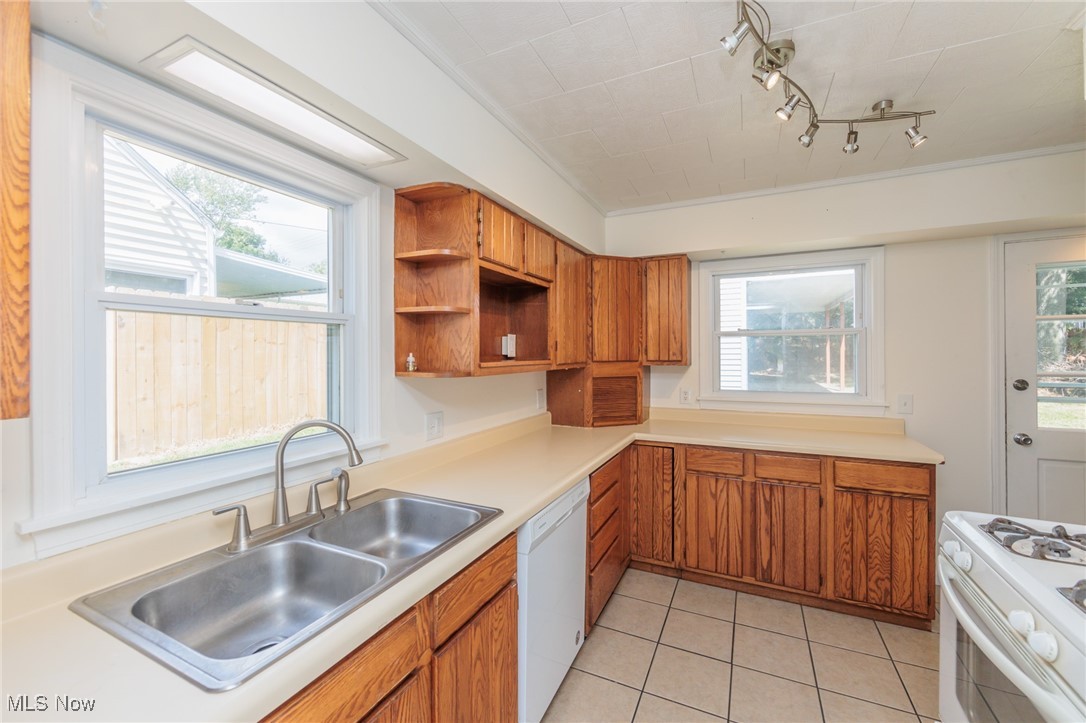 Heslop Morningview Sub #2 - Residential