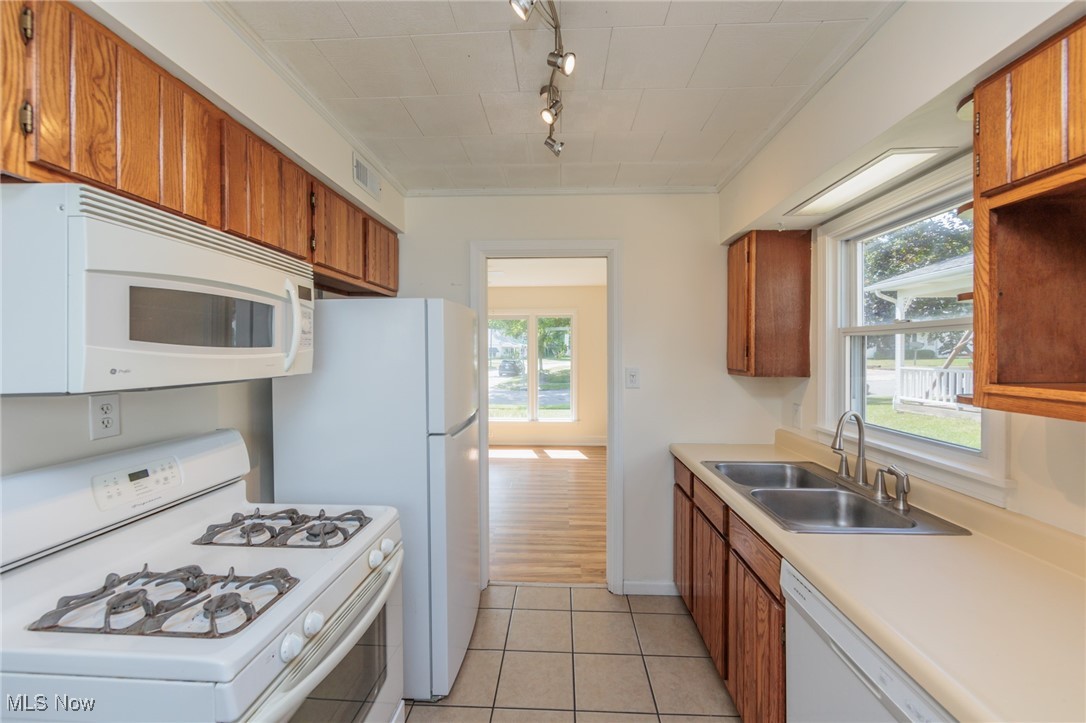 Heslop Morningview Sub #2 - Residential