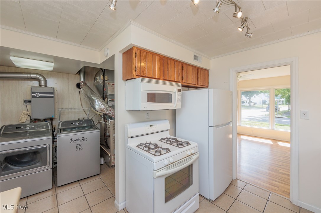 Heslop Morningview Sub #2 - Residential