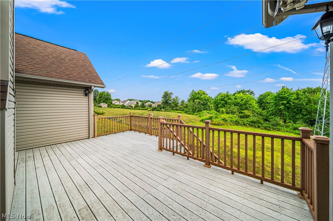 Crest & Vly 03 - Residential