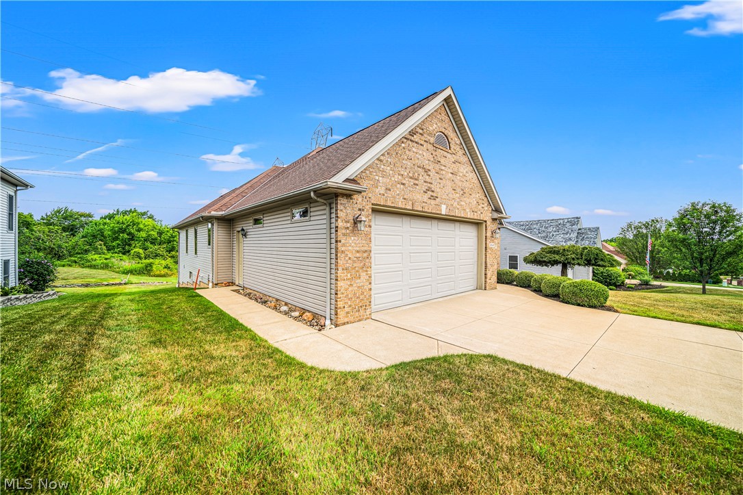 Crest & Vly 03 - Residential