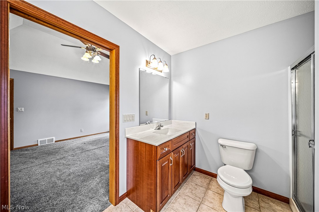 Crest & Vly 03 - Residential