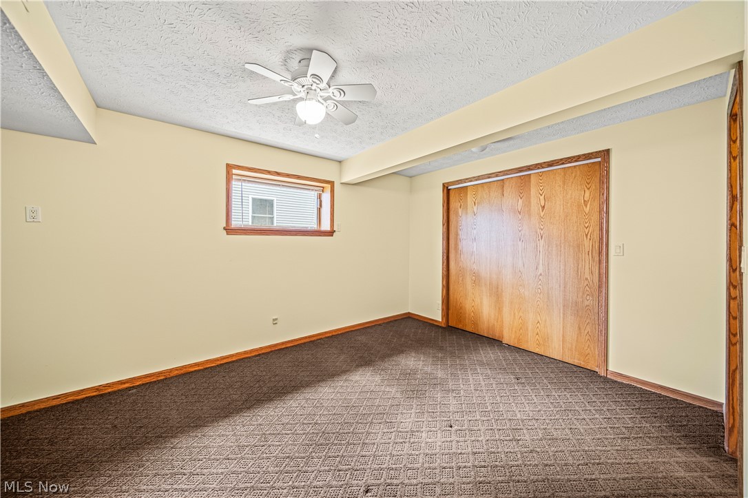 Crest & Vly 03 - Residential