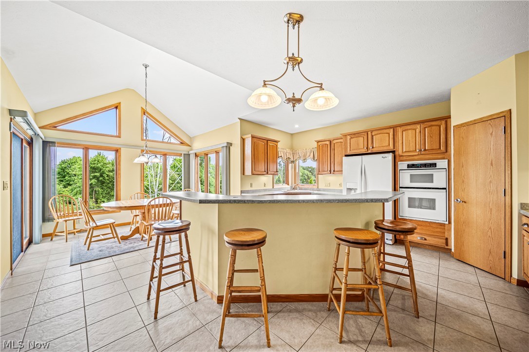 Crest & Vly 03 - Residential