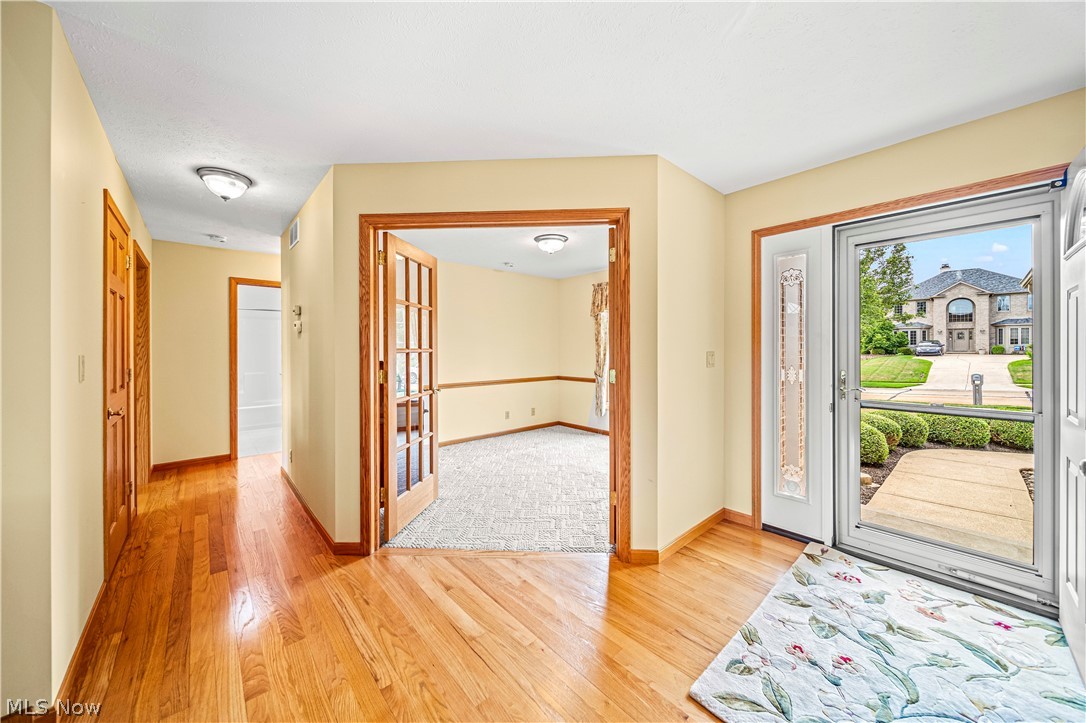 Crest & Vly 03 - Residential