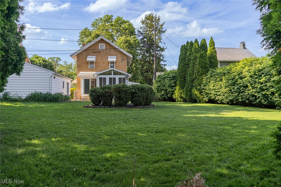 2018 Lorena Avenue, Akron, Ohio image 2