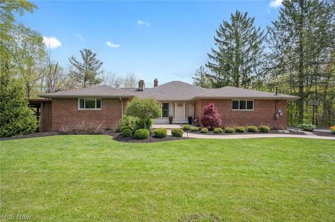 Tiny photo for 34740 Sherwood Drive, Solon, OH 44139 (MLS # 5210186)