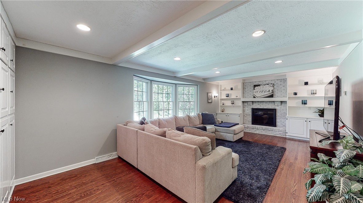 Lexington Sub - Residential