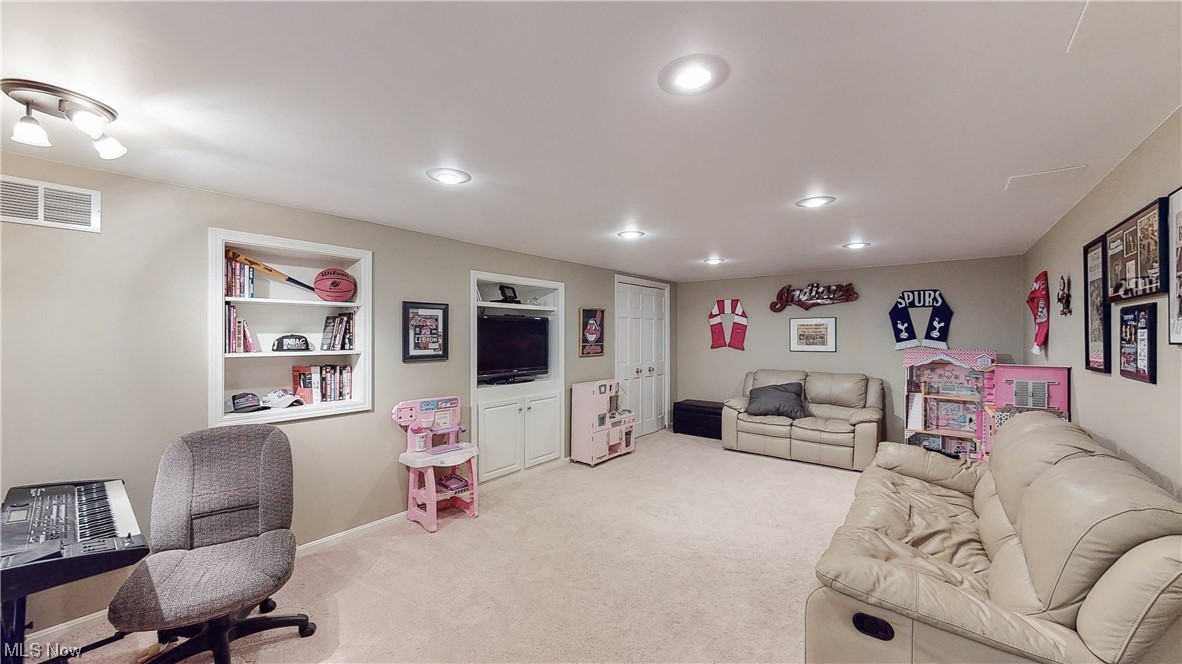 Lexington Sub - Residential