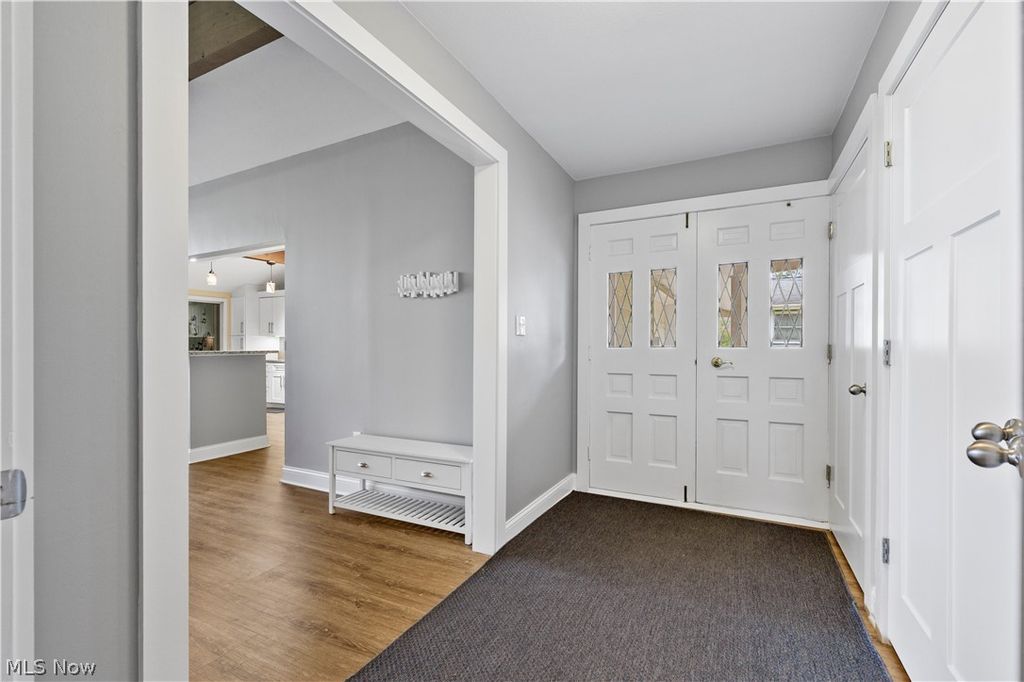 Photo of 30200 Crestview Drive, Bay Village, OH 44140 (MLS # 5205591)