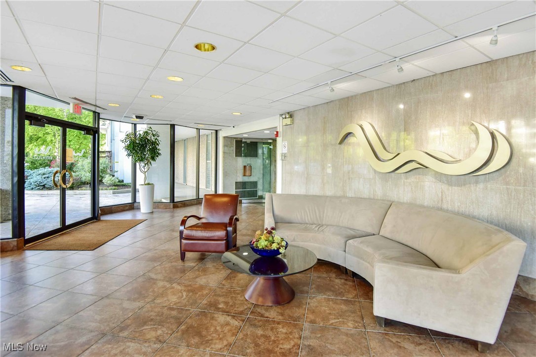 12700 Lake Avenue #704, Lakewood, Ohio image 15
