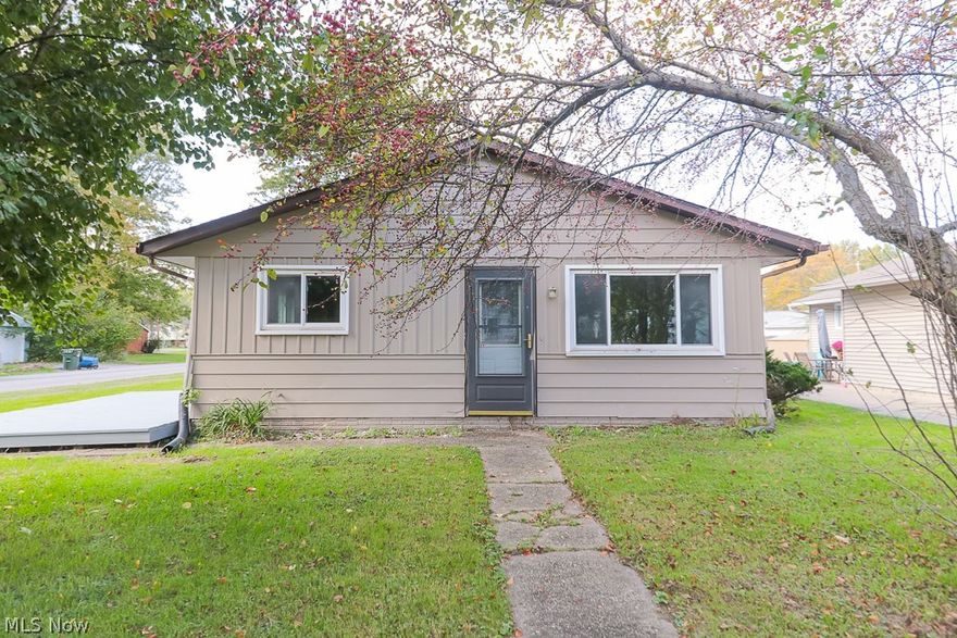 5770 Main Ave, N Ridgeville - Gorgeously Renovated 3 bed 1.5 bath split level home!

$1,295 rent / $1,295 deposit
$40 application fee per adult
1-2 pets OK w/ approved PetScreening & PetFee (Some breed restrictions apply per HUD guidelines)
NO SMOKING
1 time $149 non-refundable set up fee paid at lease signing

$30/month required resident benefit package; can include personal property/liability insurance for an additional $5/month for $35/month total.

All applicants are required to fill out a PetScreening application, found on our website/app before being processed. Even if you have NO pets - this app must be filled out. 1 time, non-refundable pet fee of $200-300 per animal applies to all pets & must be paid prior to or when you pay your 1st month rent. (No fee for qualified assistance animals)

Our application is processed through secure site: Findigs. They require ID & income verification. Without this, your app will not be processed. They offer 24/7 chat support on thei