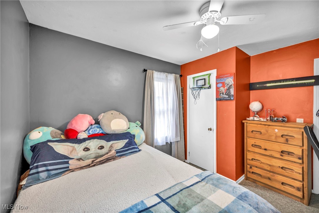 Mentor Headlands Park - Residential